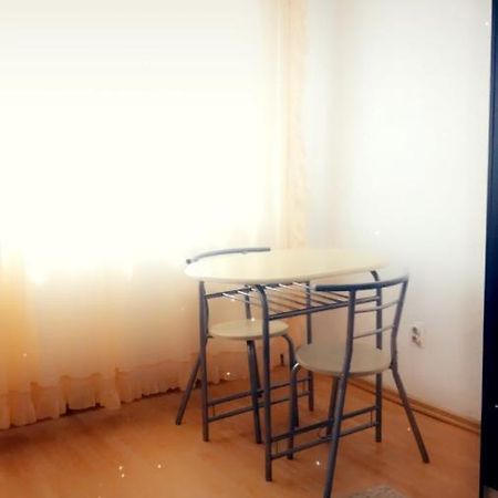 Studio In Regim Hotelier Alba Iulia Ngoại thất bức ảnh