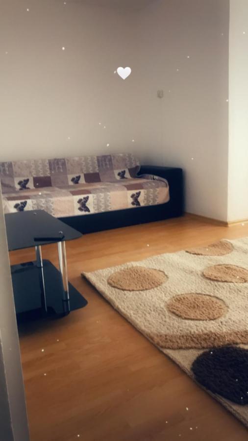 Studio In Regim Hotelier Alba Iulia Ngoại thất bức ảnh